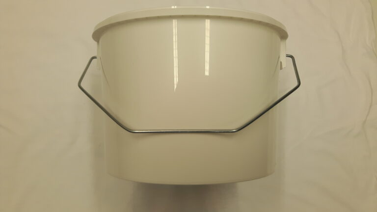 ProDec Plastic Paint Kettle 2.5 Litre